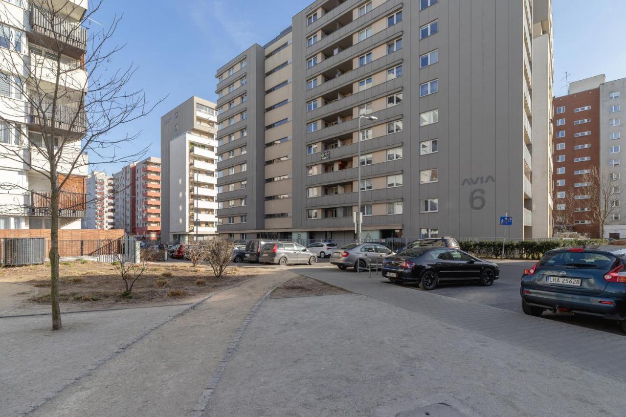 Avia Apartment Three Bedroom Two Balcony Ac & Parking By Noclegi Renters Kraków Eksteriør billede